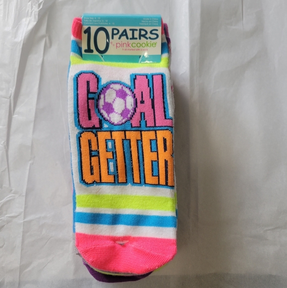 Women's/Young Girl's Pink Cookie Socks - Picture 1 of 2